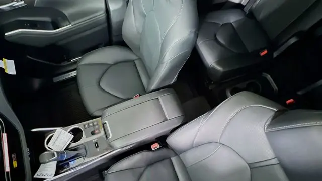 2026 Toyota Highlander Hybrid Limited