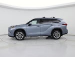 2023 Highlander Hybrid Thumbnail 3