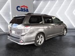 2014 Sienna Thumbnail 31