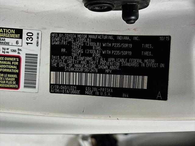 2015 Toyota Sienna - $10,588