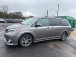 2016 Sienna Thumbnail 13