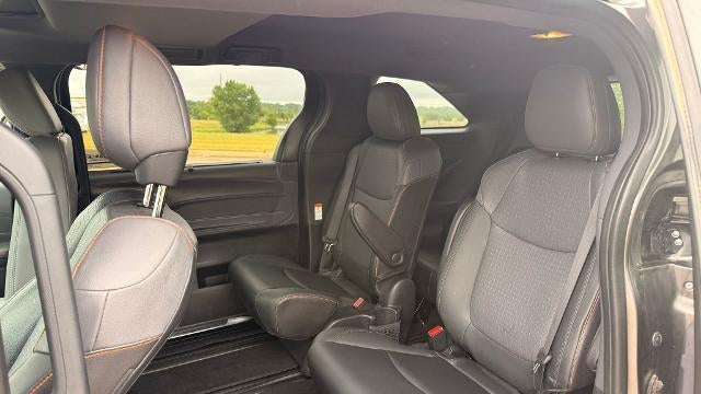2022 Toyota Sienna XSE 7-Passenger