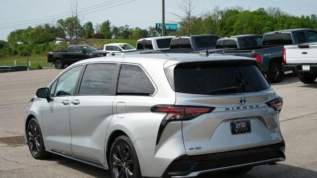 2021 Toyota Sienna XSE 7-Passenger