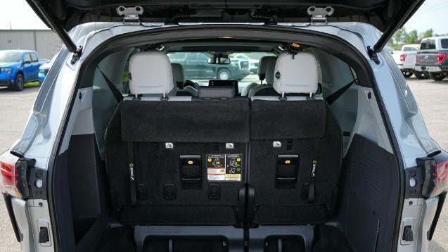 2021 Toyota Sienna XSE 7-Passenger