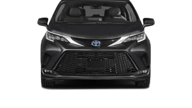 2023 Toyota Sienna XSE 7-Passenger