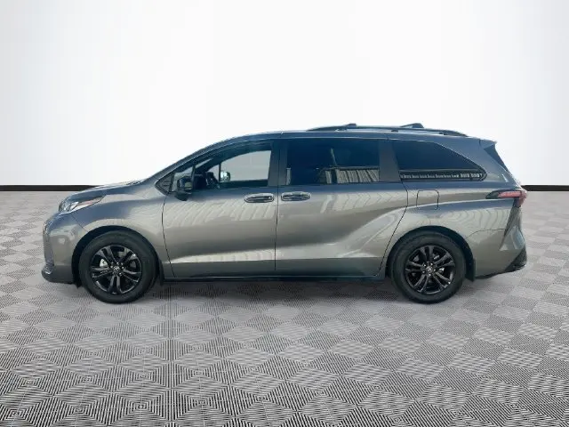 2026 Toyota Sienna - $58,800