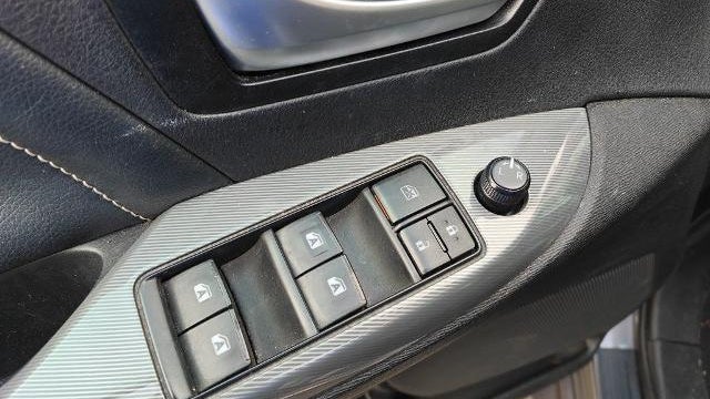 2017 Toyota Sienna SE 8-Passenger