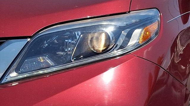 2017 Toyota Sienna SE 8-Passenger
