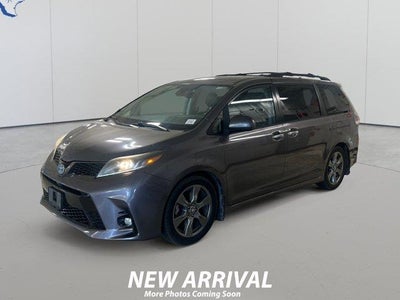 2019 Toyota Sienna SE 8-Passenger 4DR Mini-Van