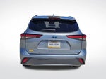 2023 Highlander Hybrid Thumbnail 13