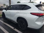 2022 Highlander Hybrid Thumbnail 4