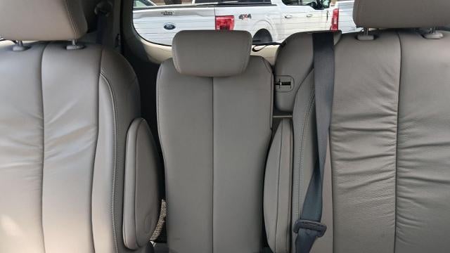 2012 Toyota Sienna XLE 7-Passenger Auto Access Seat