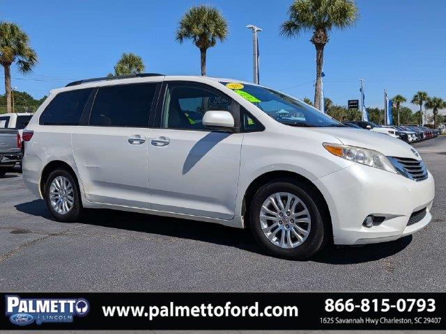 2016 Toyota Sienna