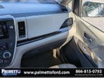 2016 Sienna Thumbnail 18