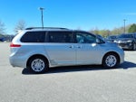 2011 Sienna Thumbnail 25