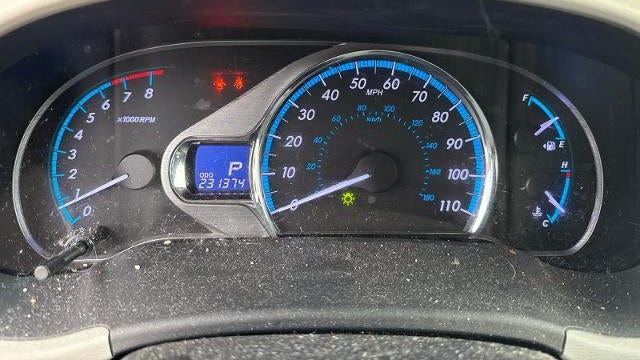 2013 Toyota Sienna XLE 7-Passenger Auto Access Seat