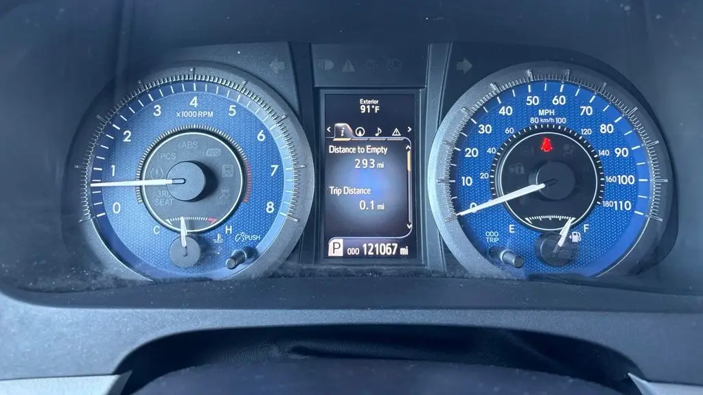 2015 Toyota Sienna XLE 7-Passenger Auto Access Seat