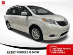 2015 Sienna Thumbnail 1