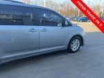 2011 Sienna Thumbnail 3