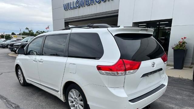 2013 Toyota Sienna XLE 7-Passenger Auto Access Seat