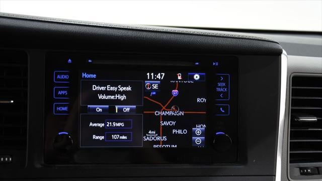 2015 Toyota Sienna XLE 7-Passenger Auto Access Seat