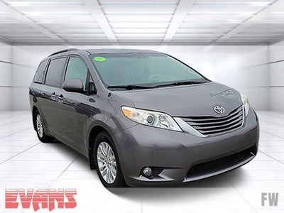 2012 Toyota Sienna XLE 7-Passenger Auto Access Seat 4DR Mini-Van