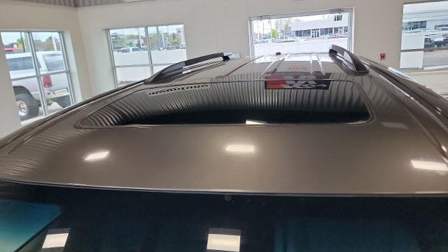 2016 Toyota Sienna XLE 7-Passenger Auto Access Seat