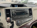2011 Sienna Thumbnail 11