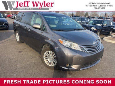 Photo of a 2016 Toyota Sienna XLE 7-Passenger Auto Access Seat 4DR Mini-Van for sale