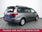 2016 Sienna Thumbnail 31