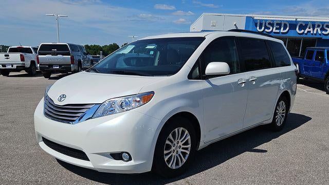 2016 Toyota Sienna Limited 7-Passenger