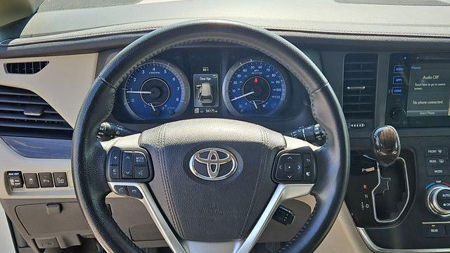 2016 Toyota Sienna Limited 7-Passenger