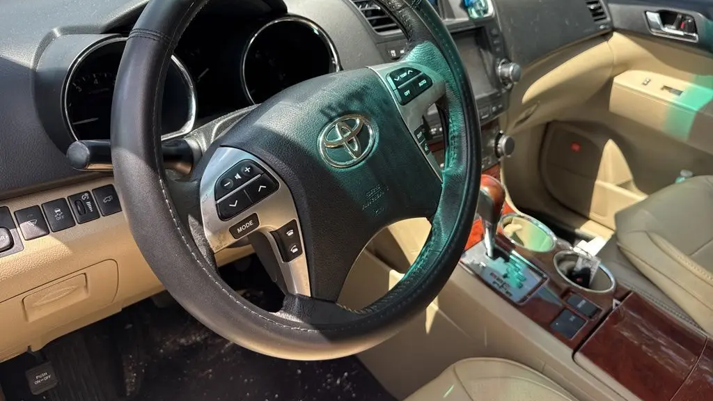 2012 Toyota Highlander Limited