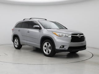 2016 Toyota Highlander with Predawn Gray Mica Exterior