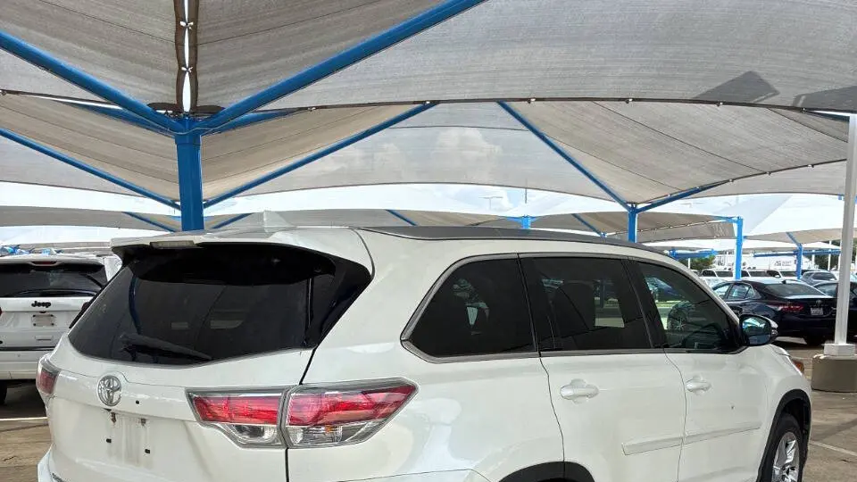 2014 Toyota Highlander Limited Platinum