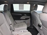 2016 Highlander Thumbnail 33