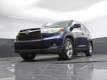 2016 Highlander Thumbnail 42