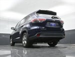 2016 Highlander Thumbnail 45