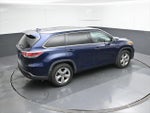 2016 Highlander Thumbnail 54