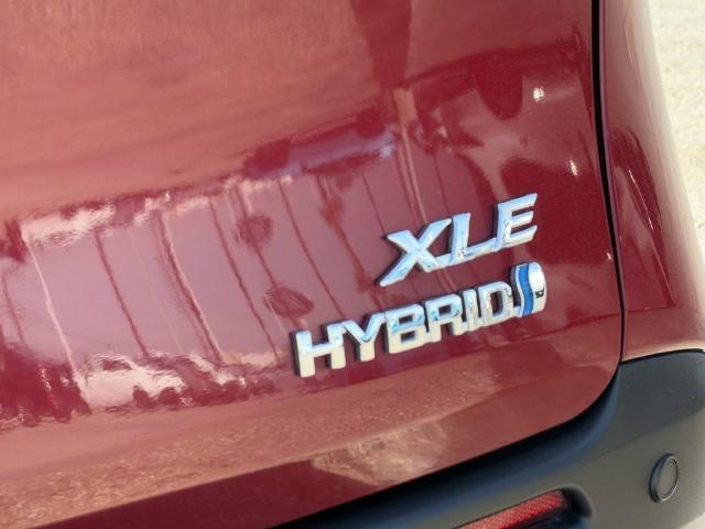 2023 Toyota Sienna - $35,485