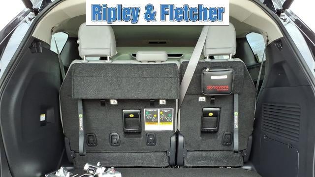 2025 Toyota Sienna XLE 8-Passenger