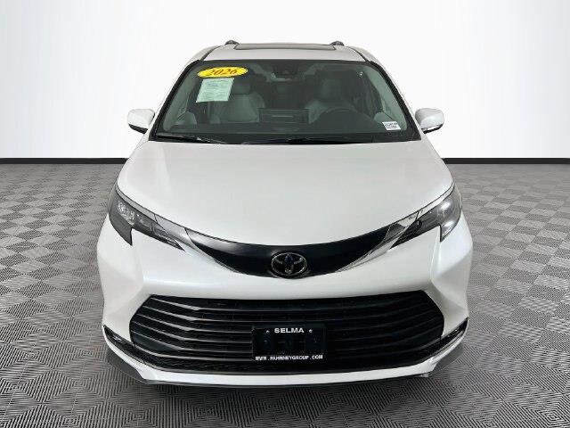 2026 Toyota Sienna - $53,900