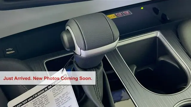 2026 Toyota Sienna XLE 8-Passenger