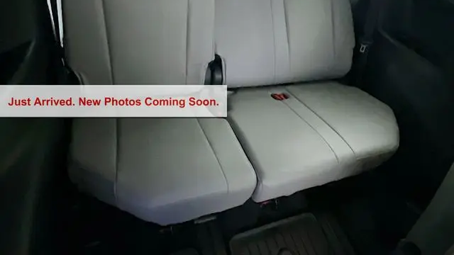 2026 Toyota Sienna XLE 8-Passenger