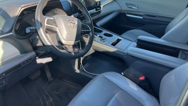 2021 Toyota Sienna XLE 7-Passenger