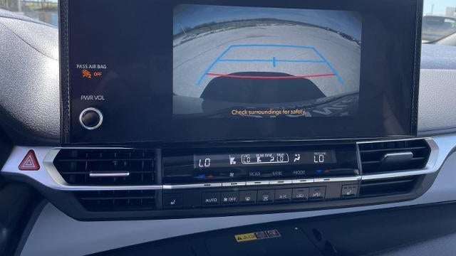 2025 Toyota Sienna XLE 8-Passenger