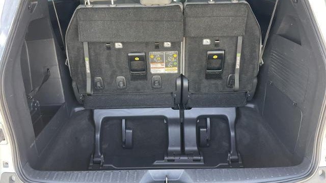 2025 Toyota Sienna XLE 8-Passenger
