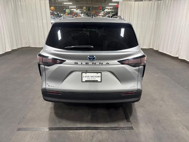 2025 Toyota Sienna - $44,677