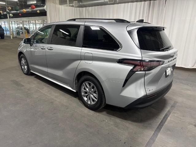 2025 Toyota Sienna - $44,677