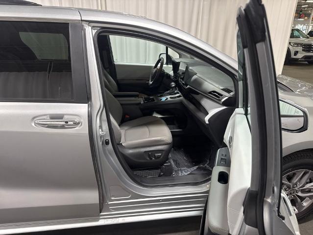 2025 Toyota Sienna - $44,677